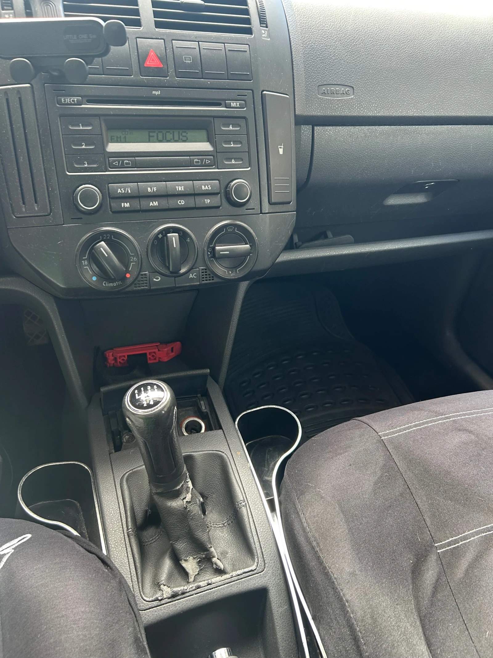 VW Polo, снимка 12 - Автомобили и джипове - 56243010