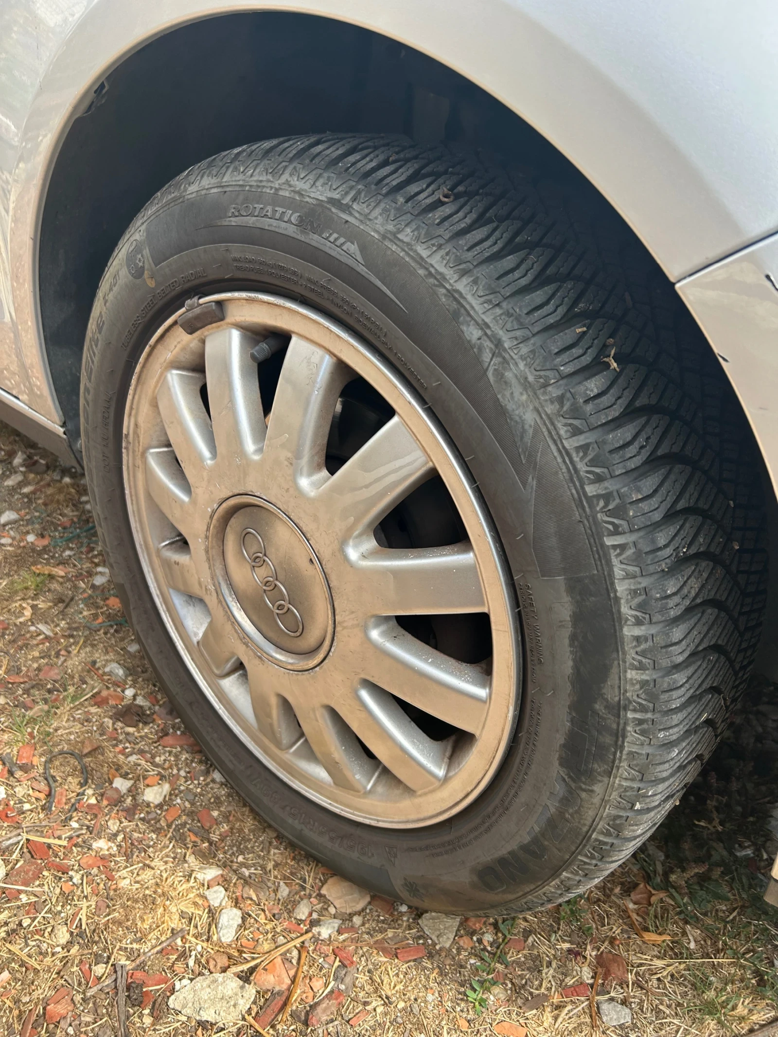 VW Polo, снимка 3 - Автомобили и джипове - 56243010