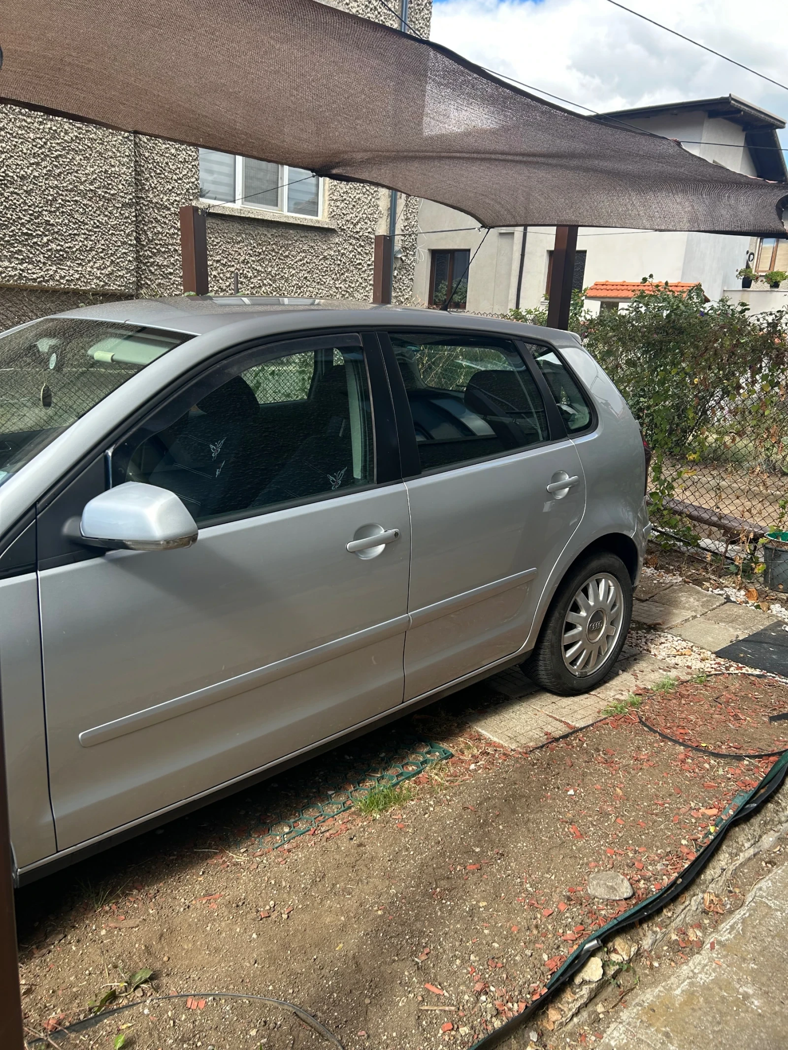 VW Polo, снимка 6 - Автомобили и джипове - 56243010