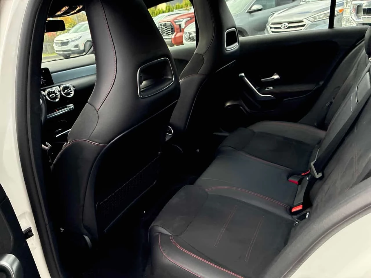 Mercedes-Benz A 250 * CARFAX * ��� ������������ ������ | Mobile.bg � ����������� 13