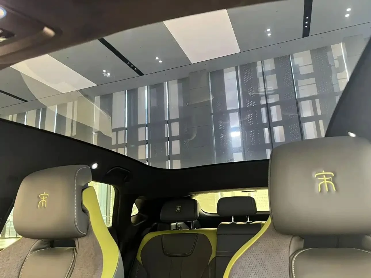 BYD Song L, снимка 11 - Автомобили и джипове - 56710750