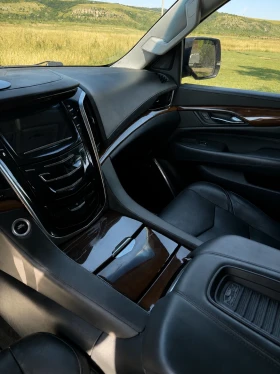 Cadillac Escalade ESV LUXURY 6.2 PETROL, снимка 12