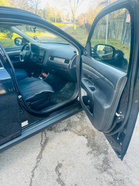 Mitsubishi Outlander Mitsubishi Outlander 2.2D 4WD, 7 местен - 9200 € / 17993.64 лв. - 46062754 11