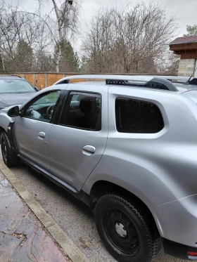 Dacia Duster 2.0d/NAVI!, снимка 6 - Автомобили и джипове - 53695783