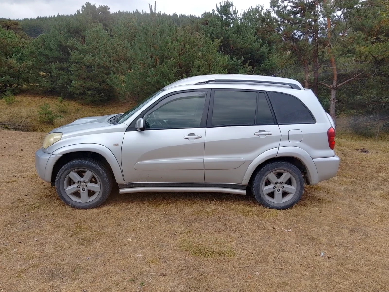 Toyota Rav4, снимка 1 - Автомобили и джипове - 47480017