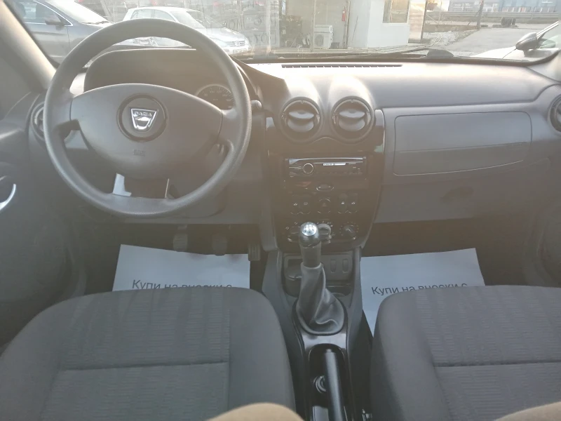 Dacia Duster 1.6 бензин , снимка 11 - Автомобили и джипове - 48118864