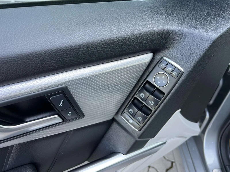 Mercedes-Benz GLK 350i 306кс.Автоматик Кожа Подгрев, снимка 7 - Автомобили и джипове - 48154668