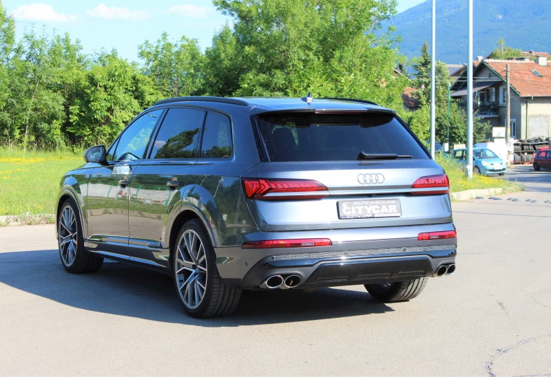 Audi SQ7 TDI/ MATRIX/ PANO/ BOSE/ HEAD UP/ 22/ 7-МЕСТЕН/, снимка 4 - Автомобили и джипове - 48310794