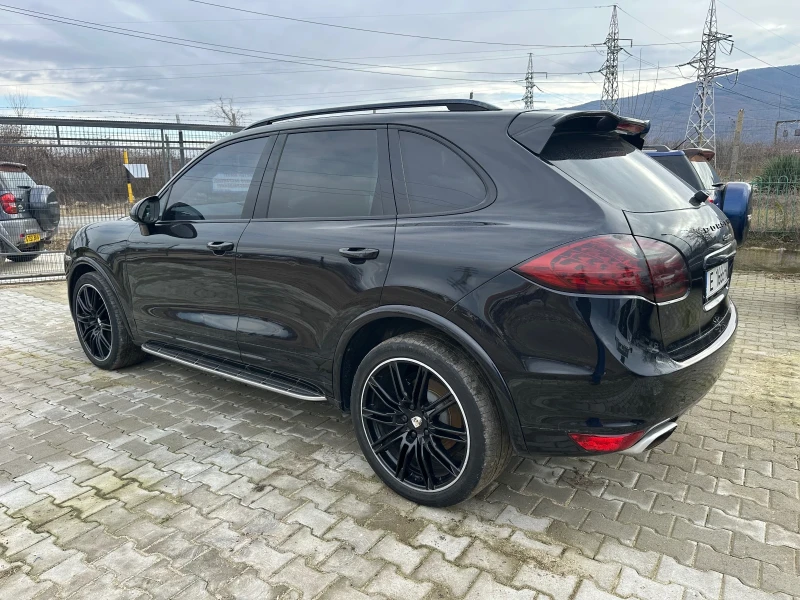 Porsche Cayenne 3.0D FULL, снимка 5 - Автомобили и джипове - 48668278