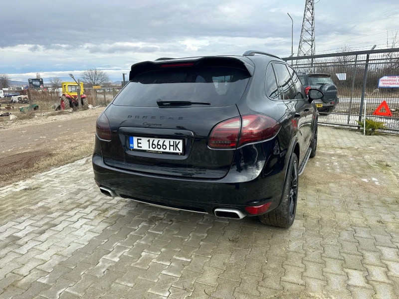 Porsche Cayenne 3.0D FULL, снимка 4 - Автомобили и джипове - 48668278