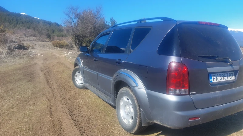 SsangYong Rexton 2700 xdi 7seats, снимка 2 - Автомобили и джипове - 49376144