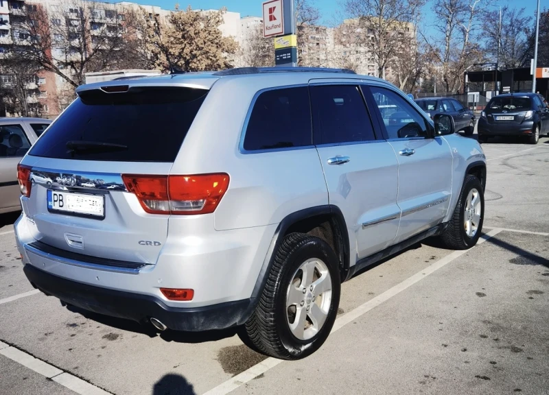 Jeep Grand cherokee 3.0D-LIMITED-241KC-4x4-КОЖА-ПОДГРЕВ-КАМЕРА-KEYLESS, снимка 2 - Автомобили и джипове - 52432475