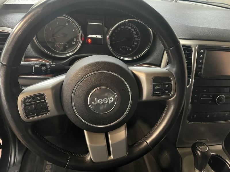 Jeep Grand cherokee 3.0D-LIMITED-241KC-4x4-КОЖА-ПОДГРЕВ-КАМЕРА-KEYLESS, снимка 9 - Автомобили и джипове - 52432475