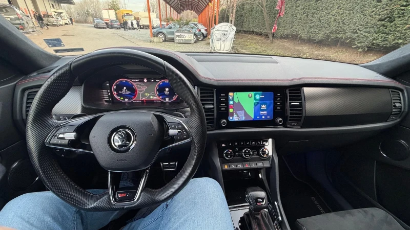 Skoda Kodiaq VRS , снимка 8 - Автомобили и джипове - 52729330