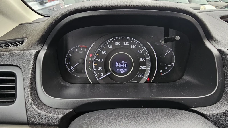 Honda Cr-v 2.0, снимка 7 - Автомобили и джипове - 52883793