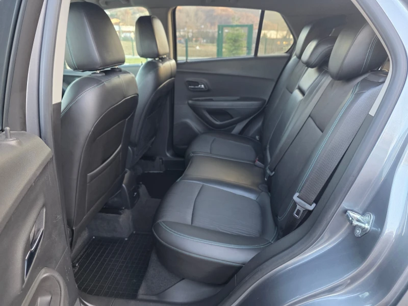 Chevrolet Trax 1.7CDTI 141000km!, снимка 11 - Автомобили и джипове - 53081491
