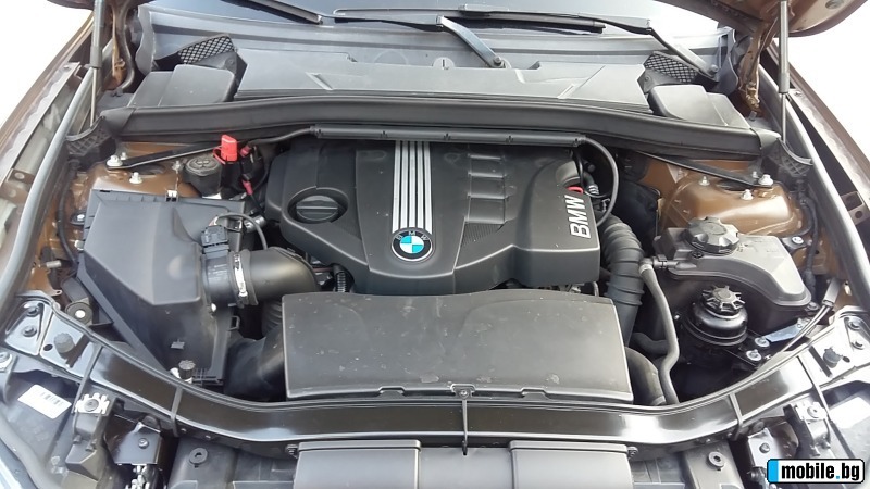 BMW X1 2.0D, снимка 11 - Автомобили и джипове - 45235231