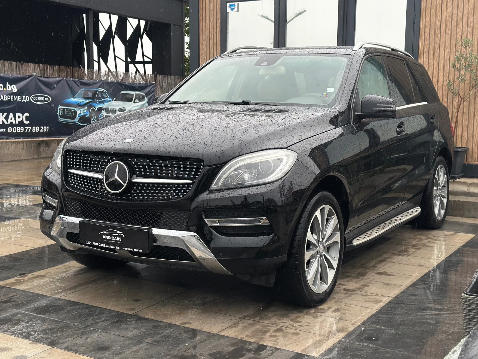 Mercedes-Benz ML 350 * Обдухване* HarmanKardon* Вакум* Камера* , снимка 1