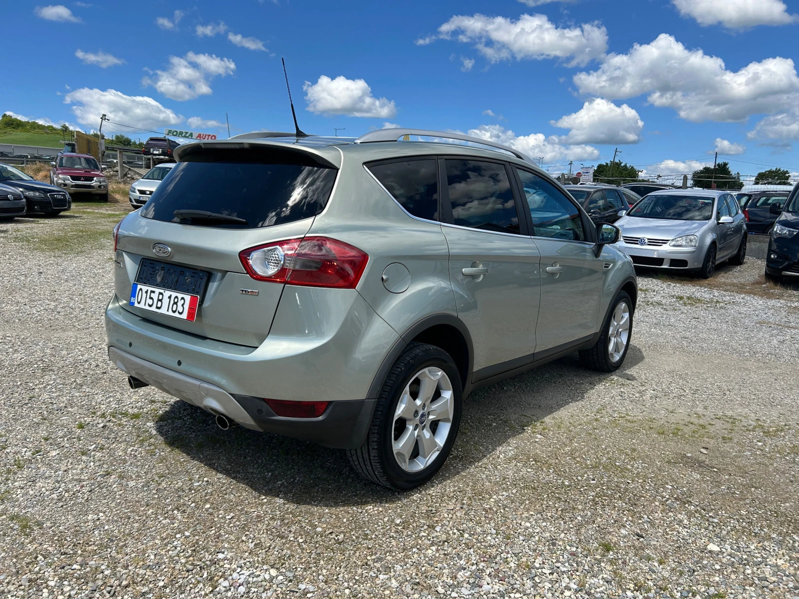 Ford Kuga 4x4 PANORAMA perfekt - изображение 5