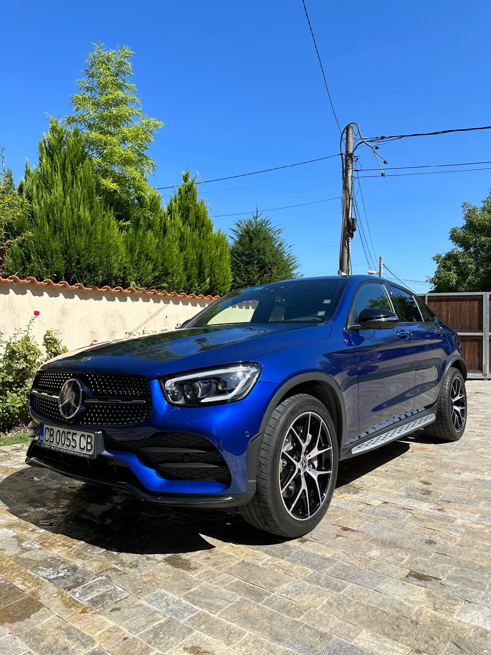 Mercedes-Benz GLC 300 Coupe AMG EQ 4Matic Air Bur HUD 360 Designo - изображение 2