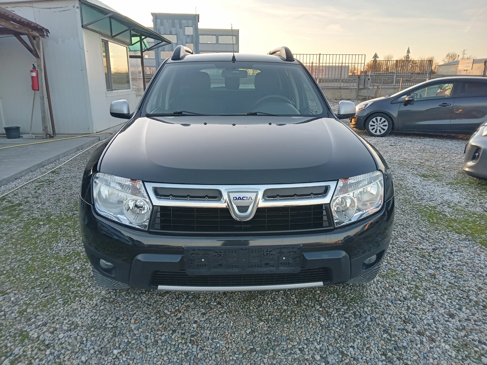 Dacia Duster 1.6 бензин  - изображение 2