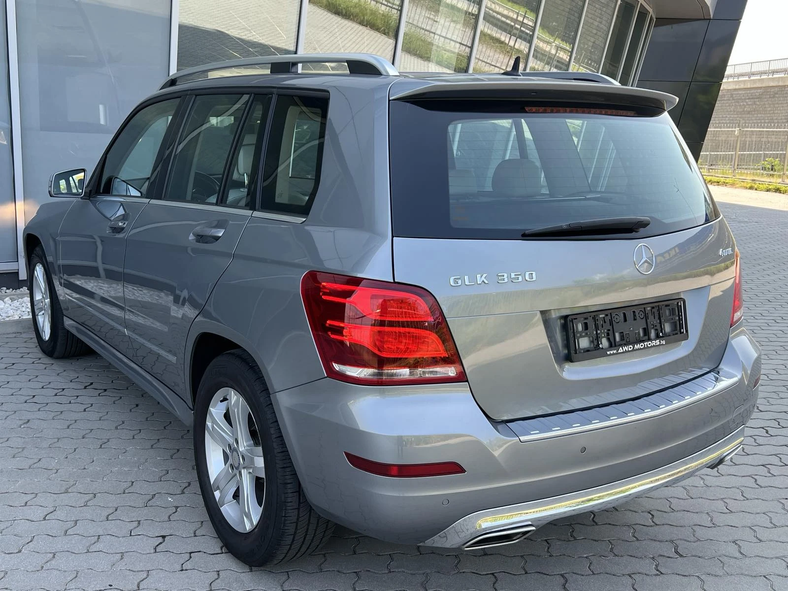 Mercedes-Benz GLK 350i 306кс ВНОС ШВЕЙЦАРИЯ Автоматик Кожа Подгрев - изображение 4