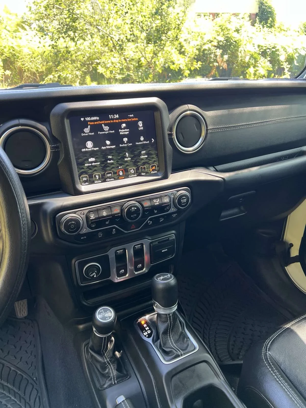 Jeep Wrangler  - изображение 9