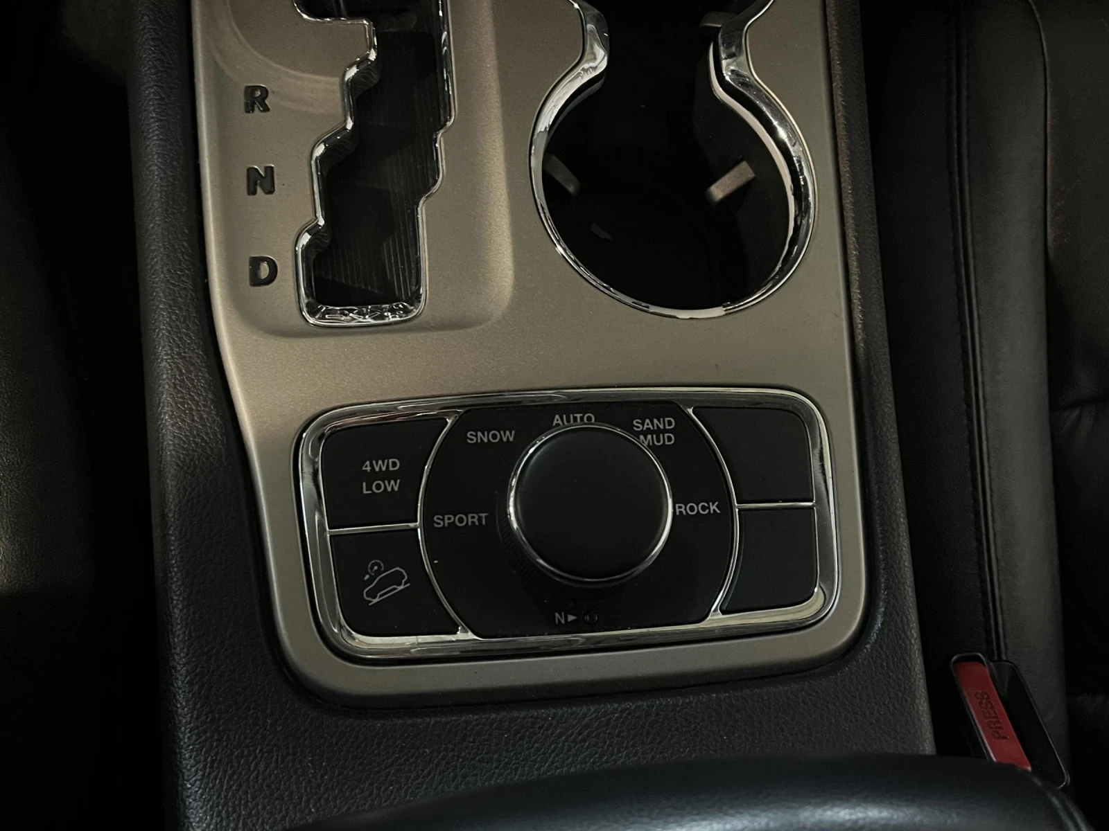 Jeep Grand cherokee 3.0D-LIMITED-241KC-4x4----KEYLESS | Mobile.bg   13