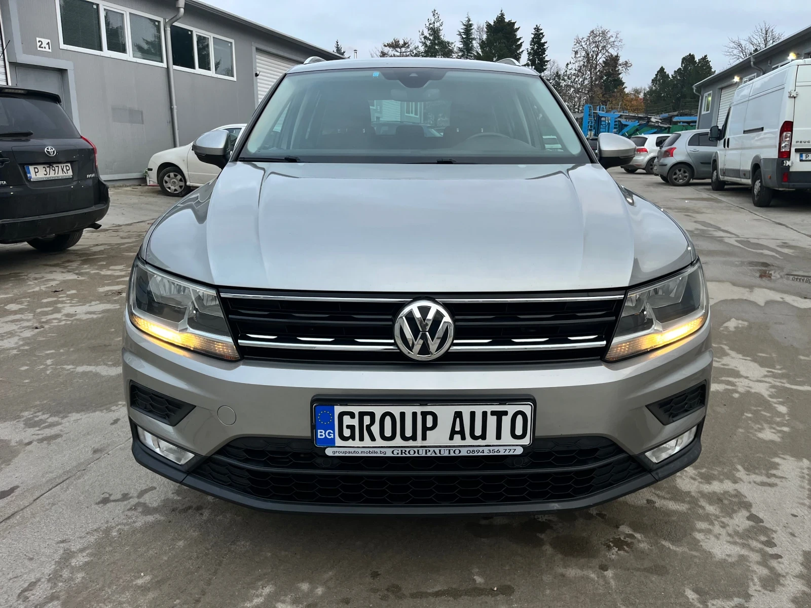 VW Tiguan 2, 0TDI-150k.c/АВТОМАТИК/НАВИГАЦИЯ/ДИСТРОНИК/НОВА! - изображение 2