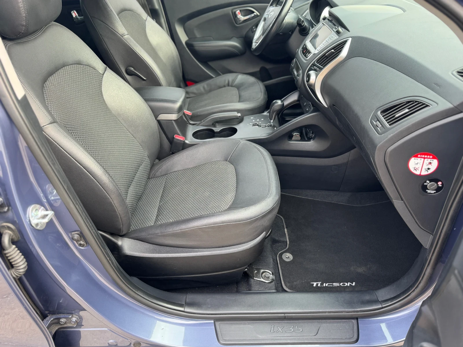 Hyundai IX35 2.0CRDI 184к.с 4х4 Автомат Full TOP - изображение 9