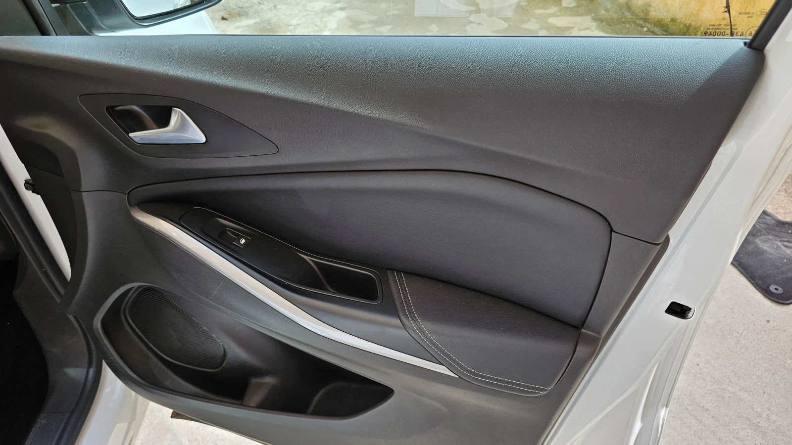 Opel Grandland Gse, първи собственик, снимка 11 - Автомобили и джипове - 54164073