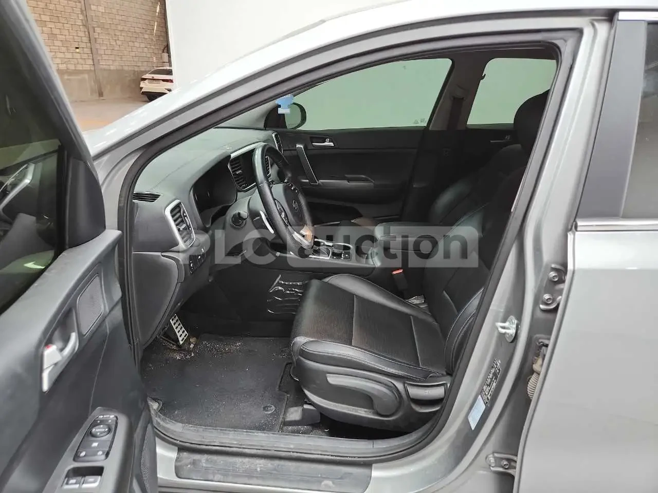 Kia Sportage, снимка 12 - Автомобили и джипове - 54182777