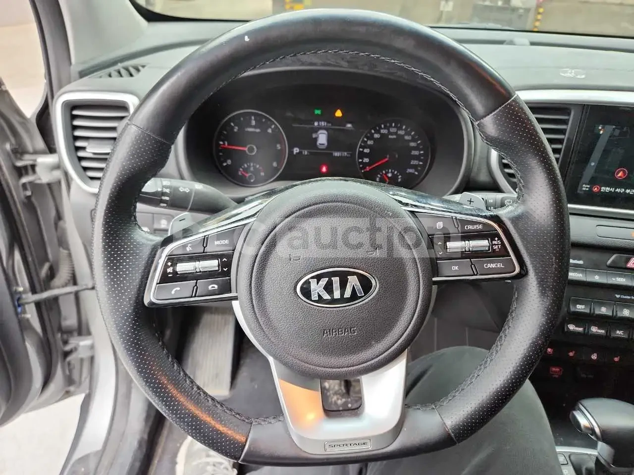 Kia Sportage, снимка 14 - Автомобили и джипове - 54182777