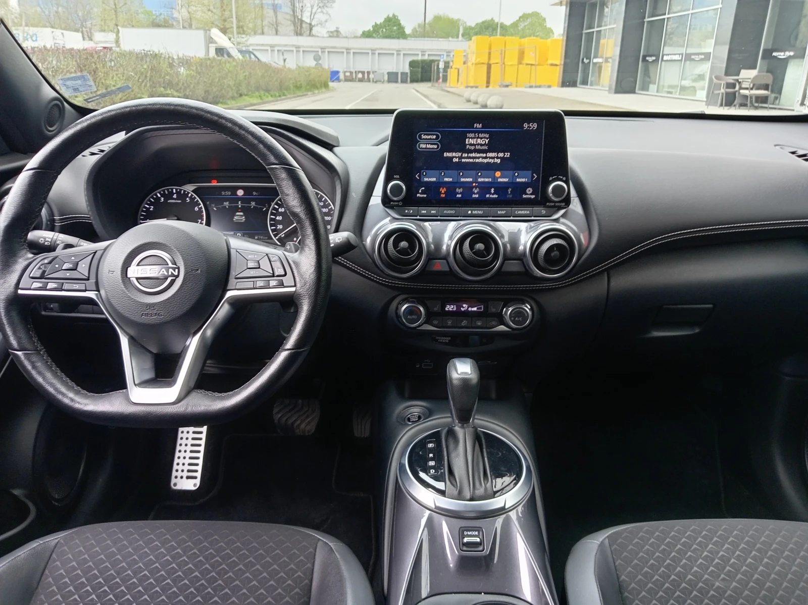 Nissan Juke N-Connecta 2WD, снимка 8 - Автомобили и джипове - 54281124