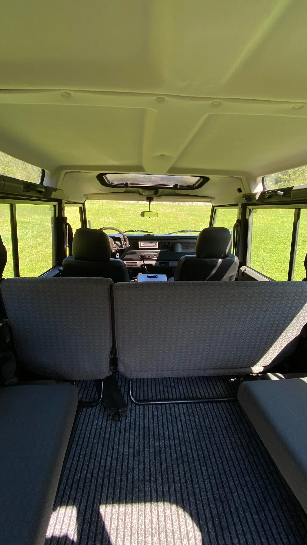 Land Rover Defender, снимка 8 - Автомобили и джипове - 54393209