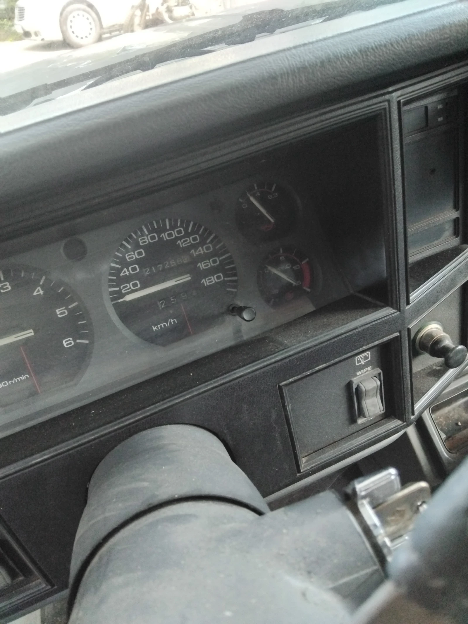 Jeep Cherokee, снимка 3 - Автомобили и джипове - 54661030