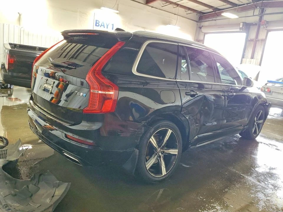 Volvo Xc90, снимка 3 - Автомобили и джипове - 54675339