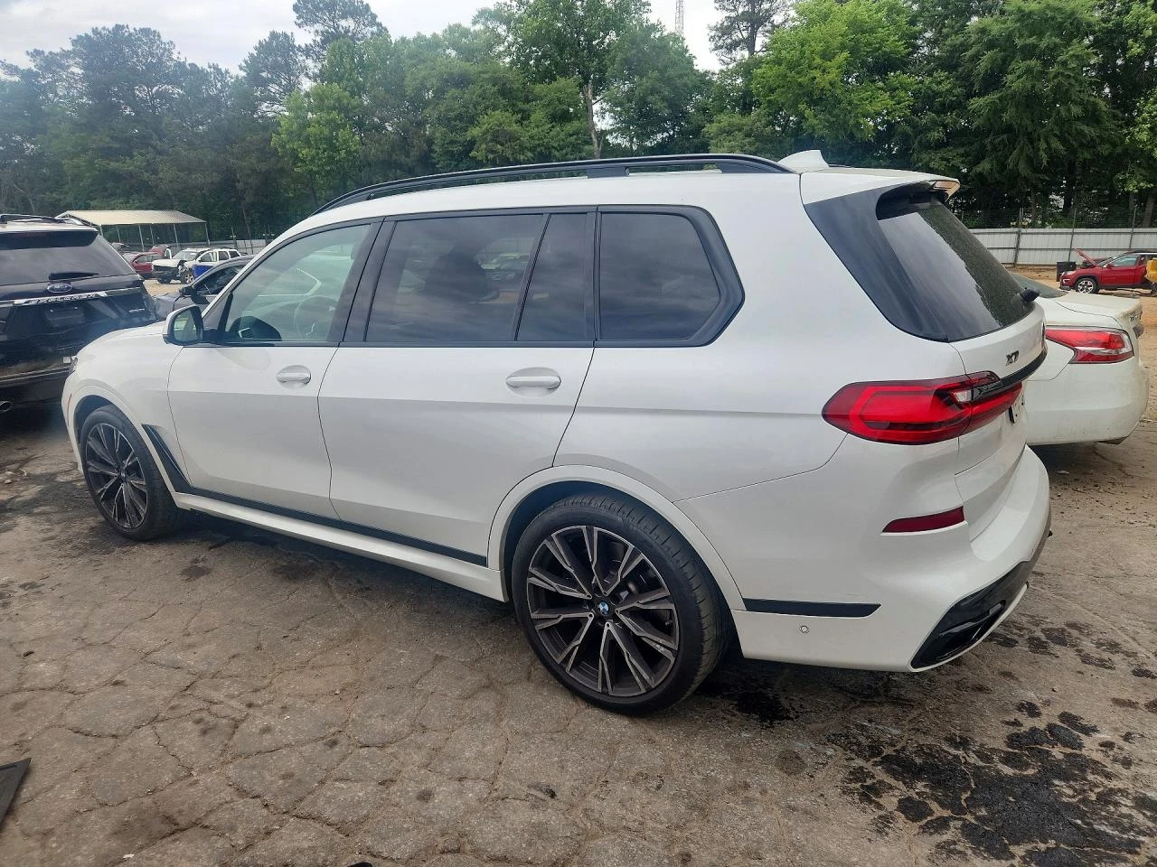 BMW X7 4.4l M50I, снимка 2 - Автомобили и джипове - 55093463