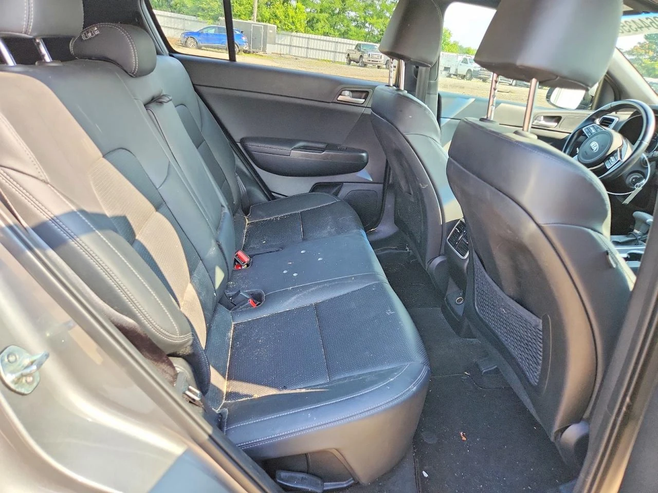 Kia Sportage 2.4l S, снимка 11 - Автомобили и джипове - 56050538