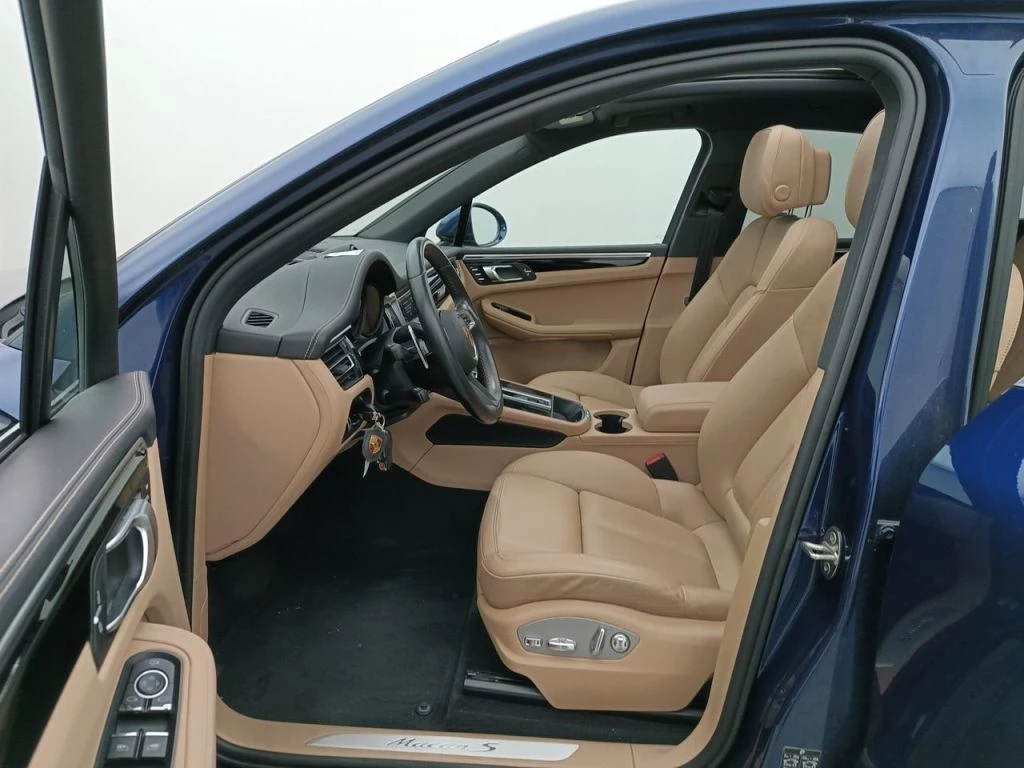 Porsche Macan 2.9 V6 Bi-Turbo панорама / кожа / навигация, снимка 8 - Автомобили и джипове - 56106379