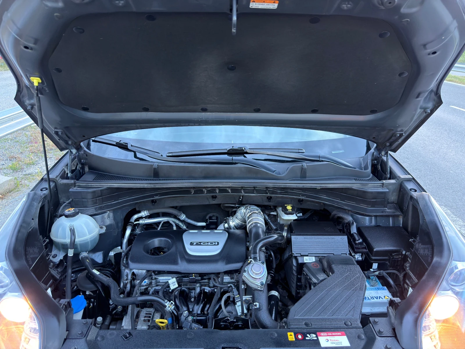 Kia Sportage 1.6 T-GDi 4x4 ШВЕЙЦАРИЯ, снимка 12 - Автомобили и джипове - 56194095