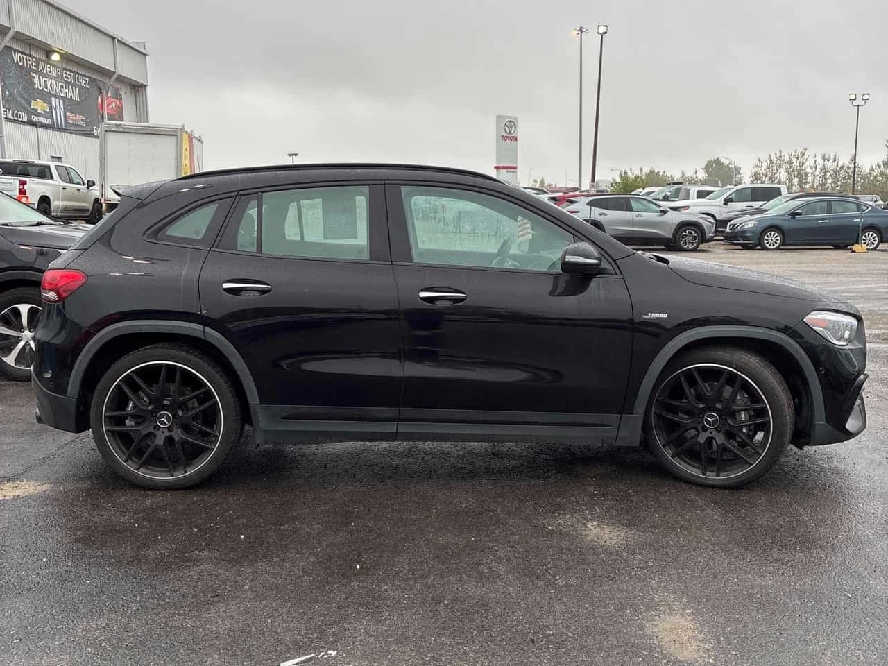 Mercedes-Benz GLA 45 AMG | CARFAX | БЕЗ ИНЦИДЕНТИ, снимка 4 - Автомобили и джипове - 56320005