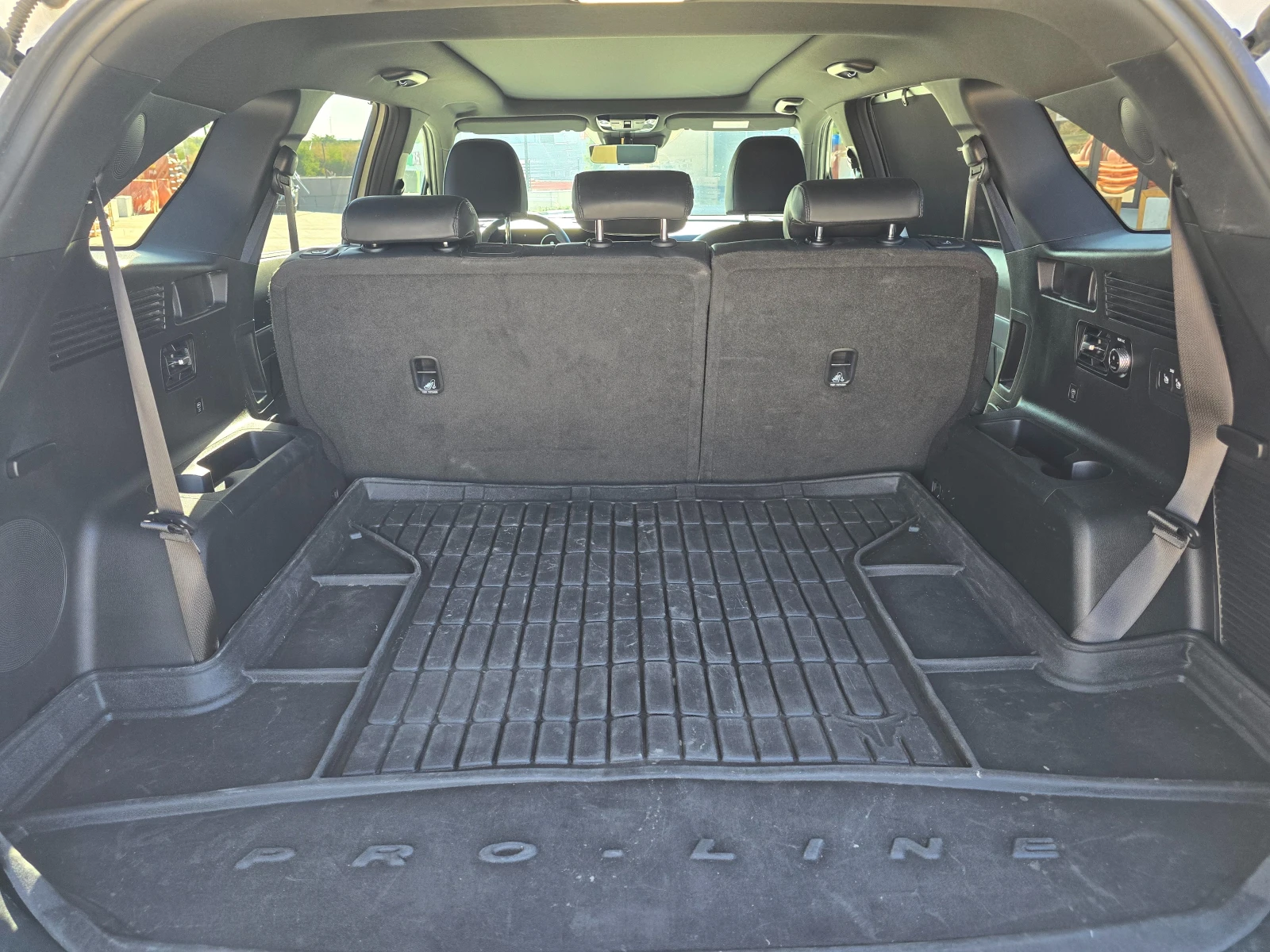 Kia Sorento 2.2, снимка 6 - Автомобили и джипове - 56334252