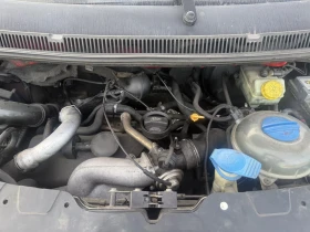 VW T5 2.5TDI 8+ 1 БАРТЕР ЛИЗИНГ 6 СКОРОСТИ, снимка 12