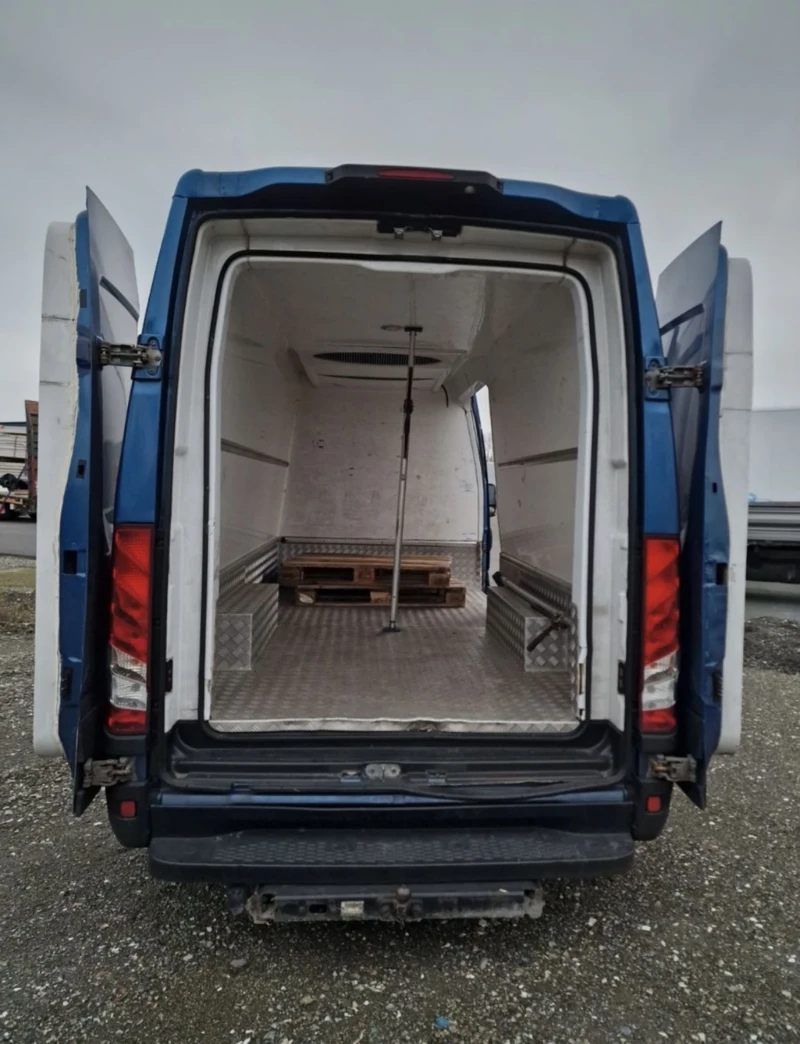 Iveco Daily Хладилен* 3.0* 170ps* HI-MATIC* КЛИМА* EU6* , снимка 10 - Бусове и автобуси - 48507502