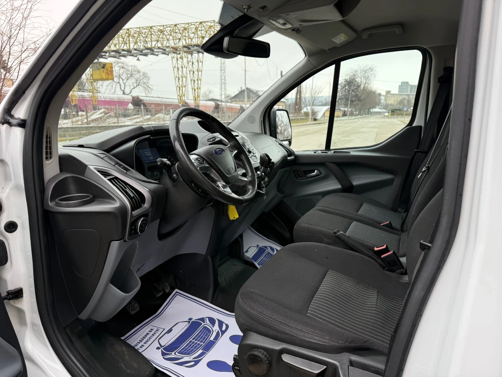 Ford Transit Custom 2.0TDCI L1H1 Limited - изображение 8