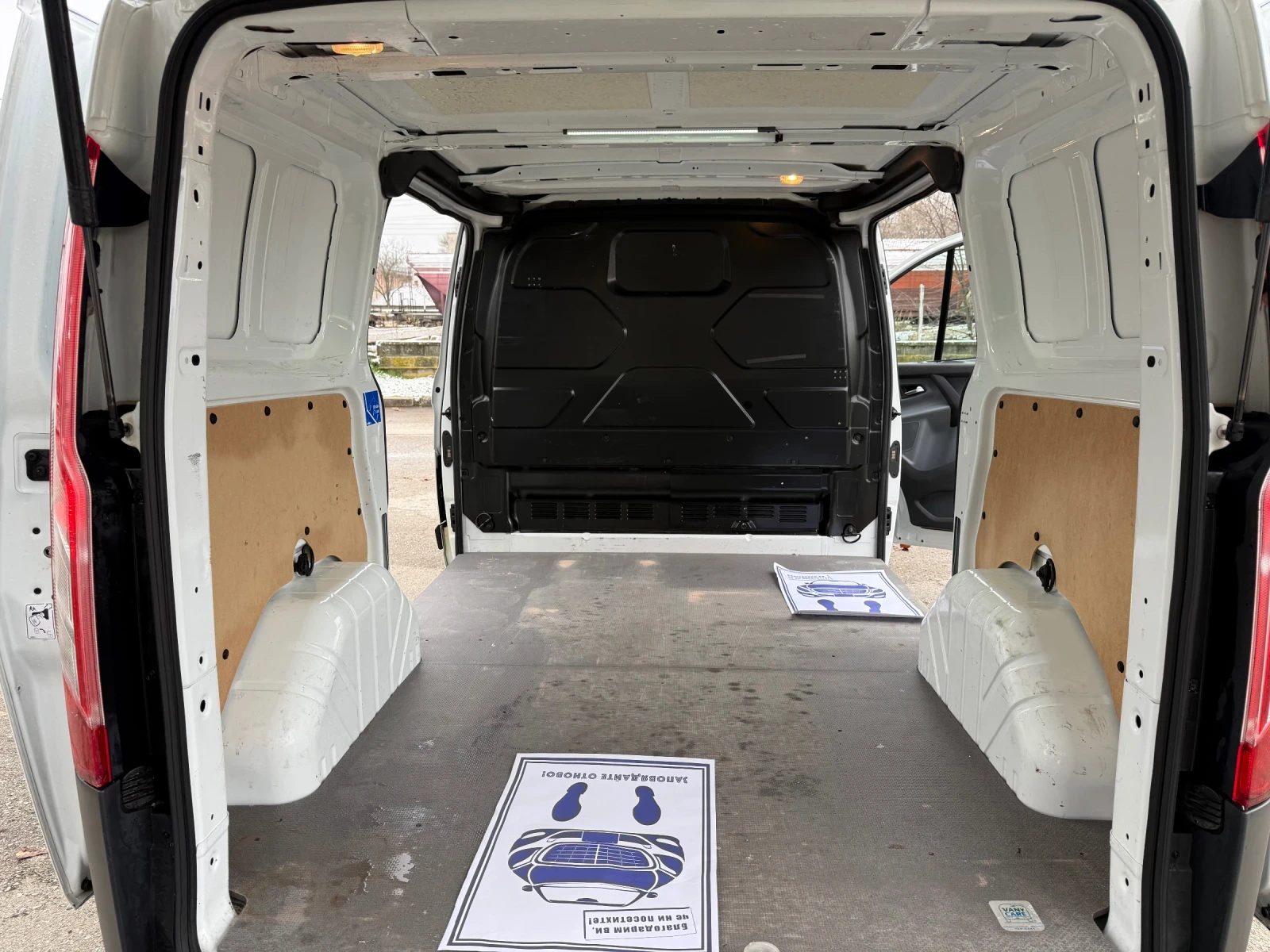 Ford Transit Custom 2.0TDCI L1H1 Limited | Mobile.bg � ����������� 13
