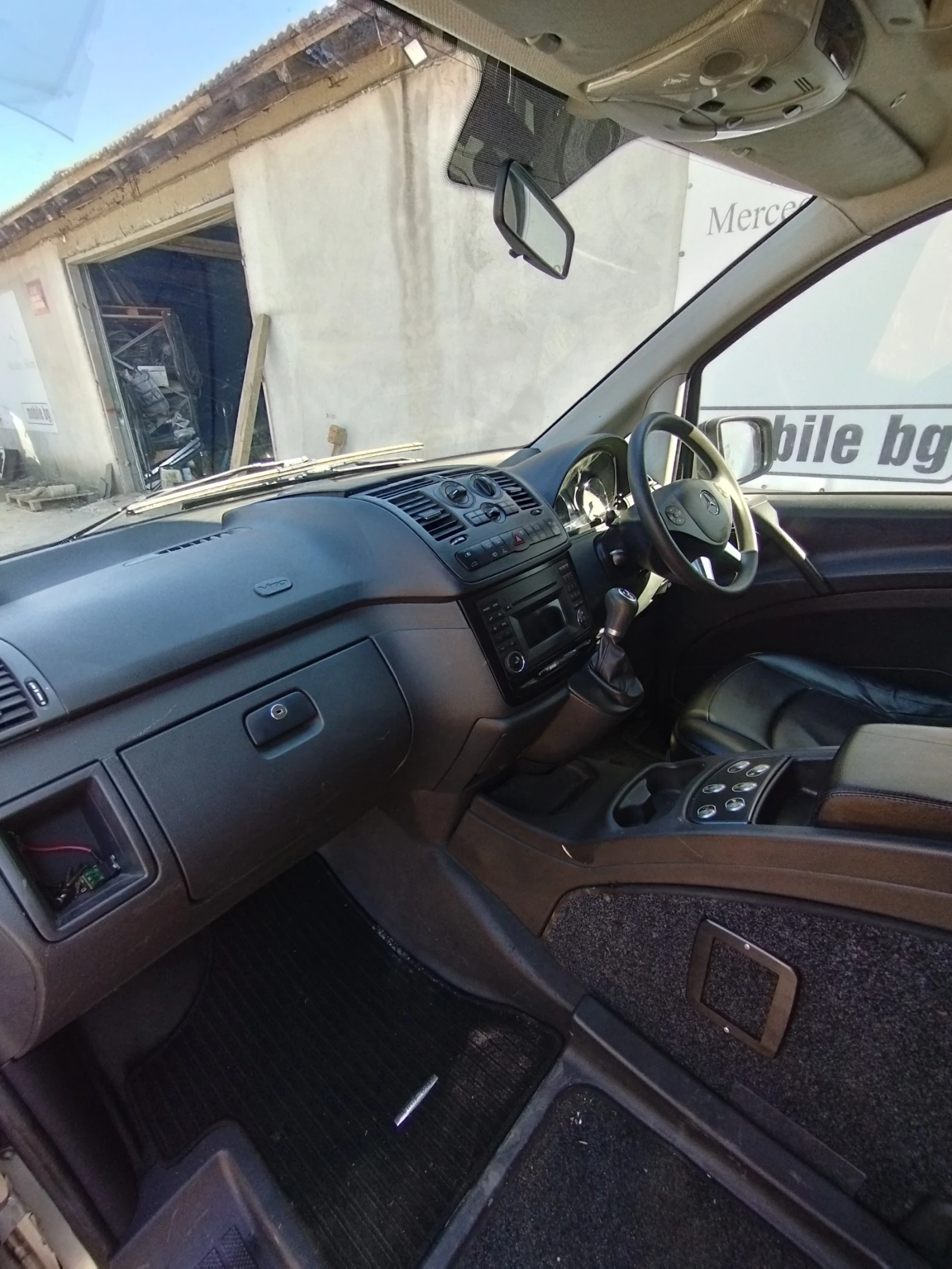 Mercedes-Benz Vito W639 Facelift, снимка 13 - Бусове и автобуси - 54117975