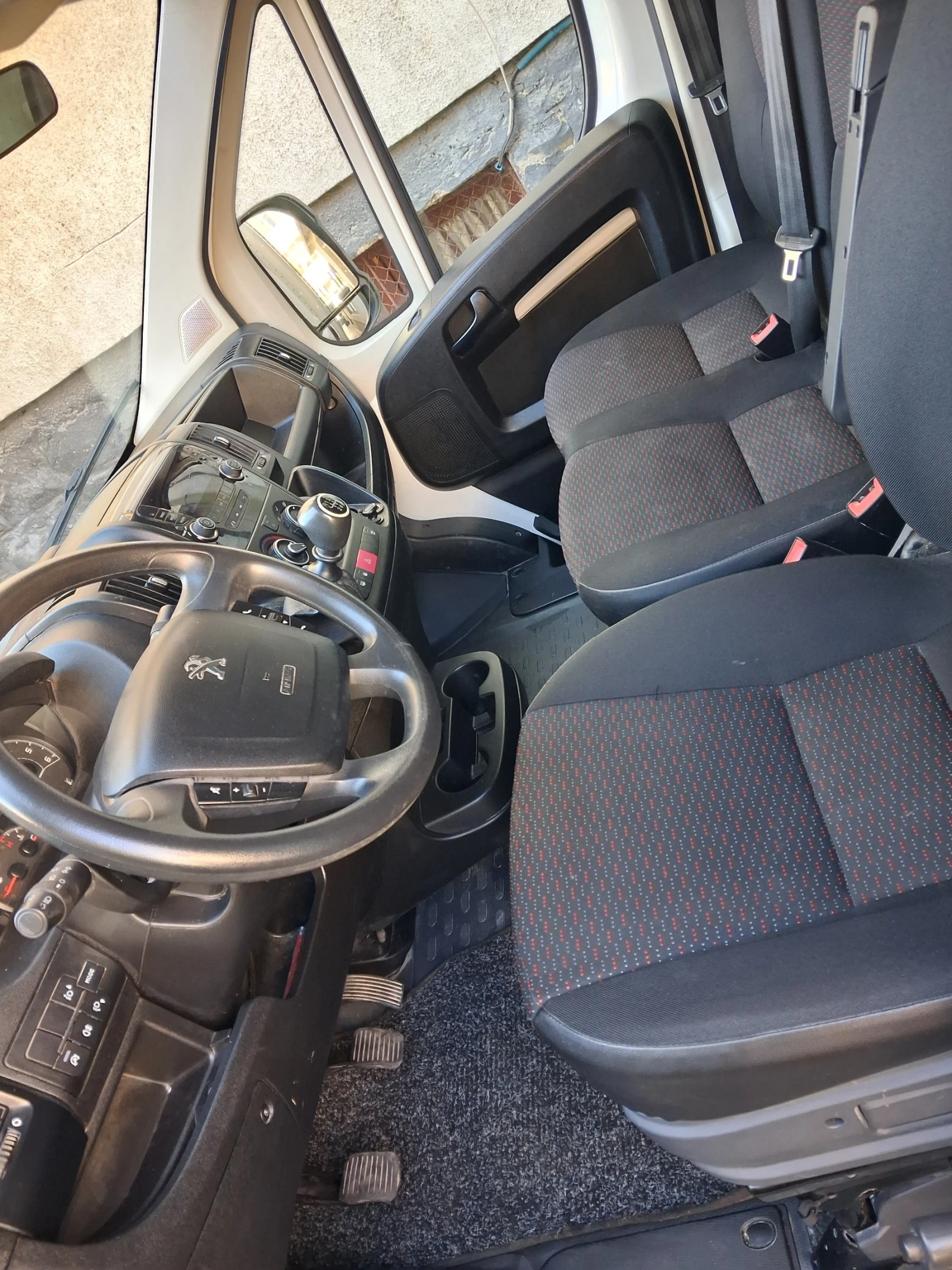 Peugeot Boxer, снимка 14 - Бусове и автобуси - 56691266