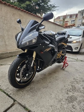 Yamaha YZF-R1, снимка 2